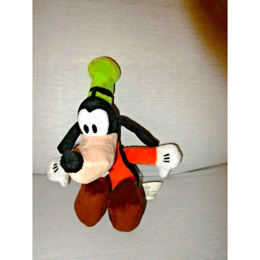 Disney Small Stuffed Goofy Plush Great Stocking Stuffer or Gift for Birthday - Picture 3 of 10